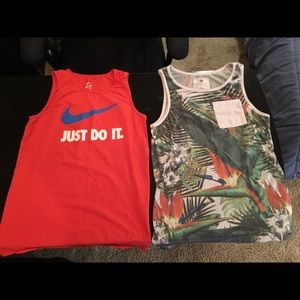 2 tanks, Nike and On The Byas
